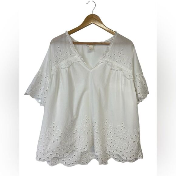 H&M White Eyelet Bell Sleeve Top Size 14 - Picture 1 of 6